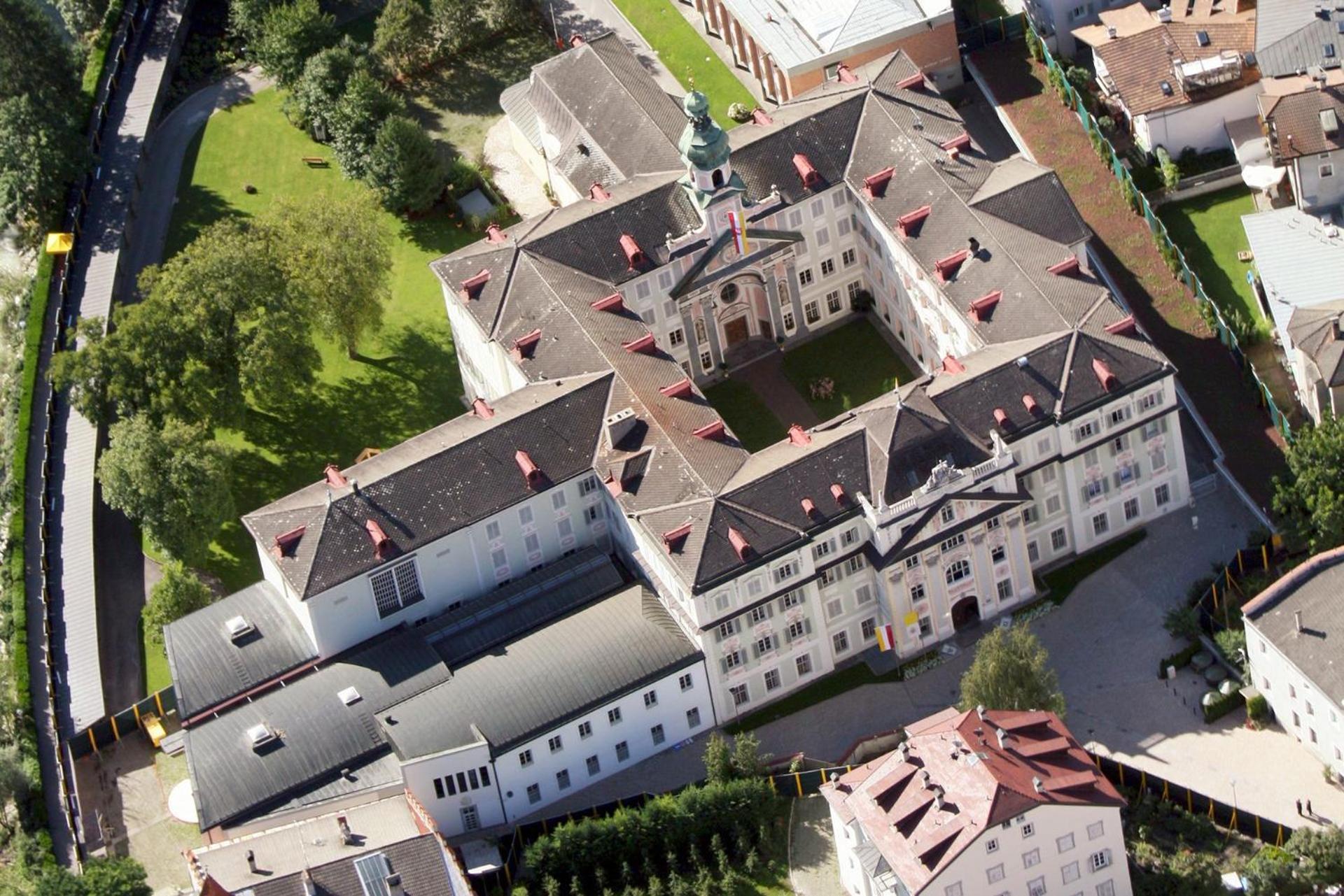 Priesterseminar Brixen Exterior photo
